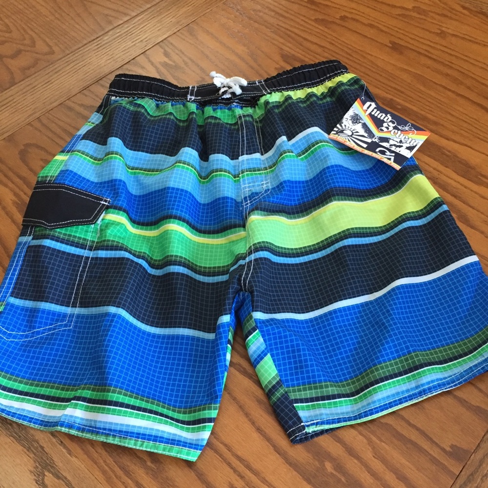 NWT quad Seven Swim Trunks, Sz XL (16/18)